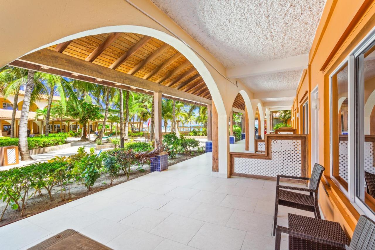 Sunbreeze Hotel San Pedro  Ngoại thất bức ảnh